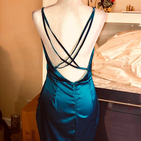 V neck glamour style maxi - Picture 4 of 8